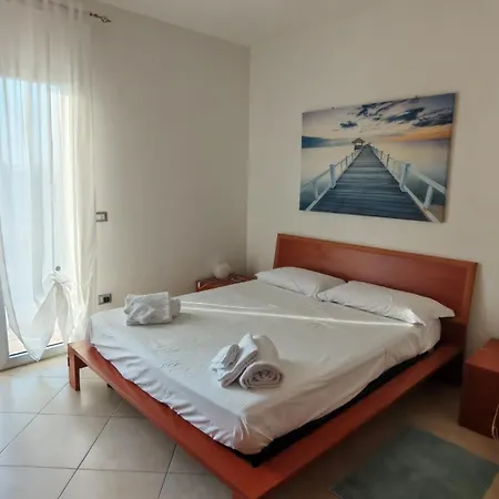 Dom wakacyjny La Casa Di Molly - Mare, Piscina E Parcheggio Gratuito Lendinuso